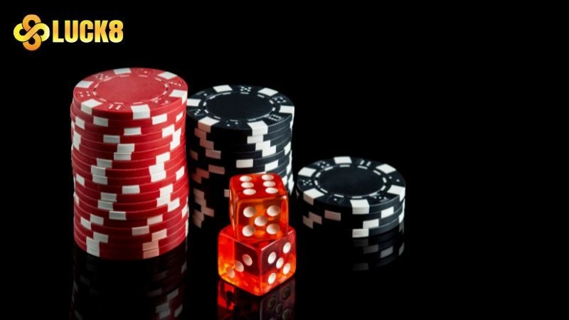 LUCK8 bật mí cách chơi Poker luôn thắng